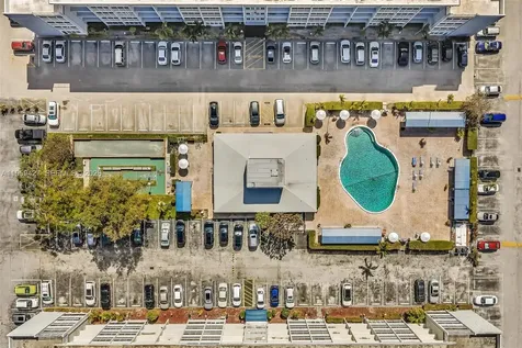 329 SE 3rd Street Hallandale Beach FL 33009
