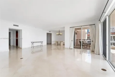 7600 N Fisher Island Drive Miami Beach FL 33109