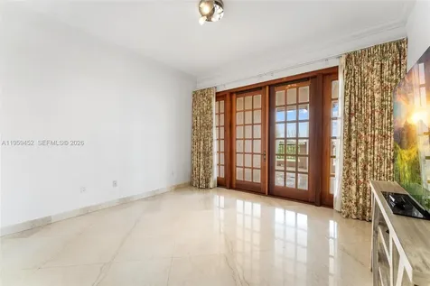 7600 N Fisher Island Drive Miami Beach FL 33109