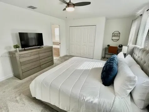 9338 Sommerset Hills Davenport FL 33896