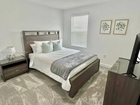 9338 Sommerset Hills Davenport FL 33896