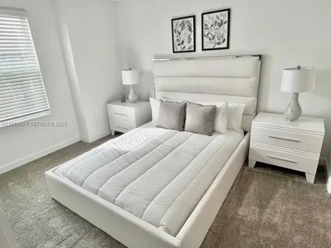 9338 Sommerset Hills Davenport FL 33896