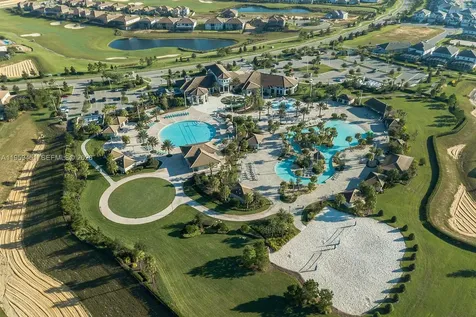 9338 Sommerset Hills Davenport FL 33896