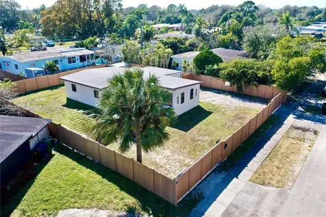 3110 SW 15th Court Fort Lauderdale FL 33312