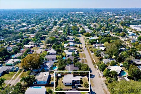 3110 SW 15th Court Fort Lauderdale FL 33312