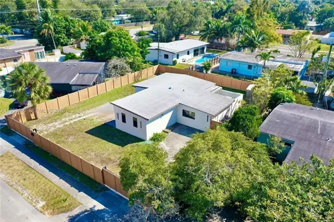 3110 SW 15th Court Fort Lauderdale FL 33312