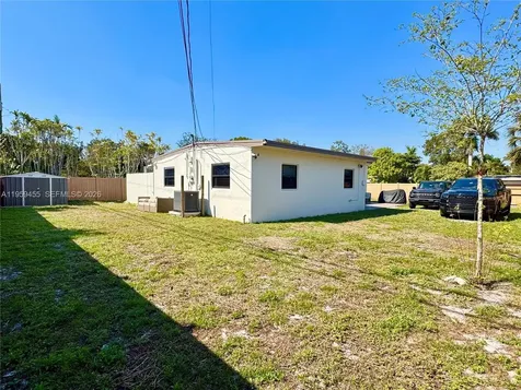 3110 SW 15th Court Fort Lauderdale FL 33312