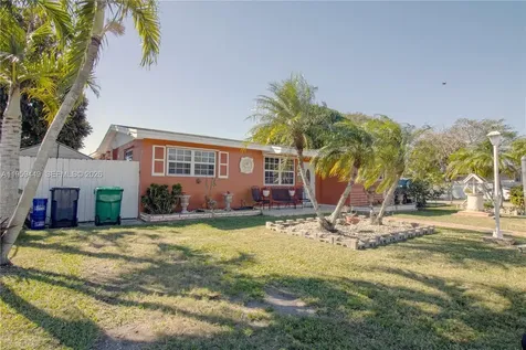 14982 SW 297th Terrace Homestead FL 33033