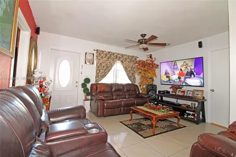 14982 SW 297th Terrace Homestead FL 33033