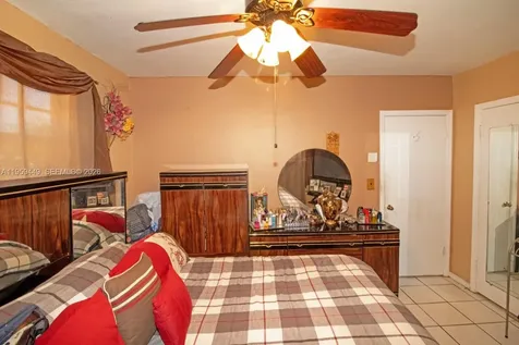 14982 SW 297th Terrace Homestead FL 33033