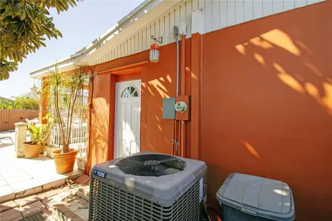 14982 SW 297th Terrace Homestead FL 33033