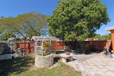 14982 SW 297th Terrace Homestead FL 33033