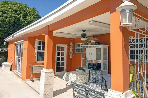 14982 SW 297th Terrace Homestead FL 33033