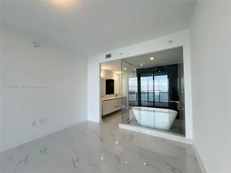 700 NE 24 Miami FL 33137