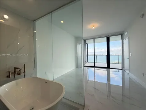 700 NE 24 Miami FL 33137