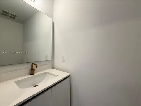 700 NE 24 Miami FL 33137