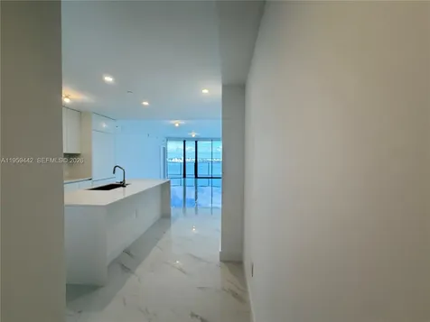 700 NE 24 Miami FL 33137