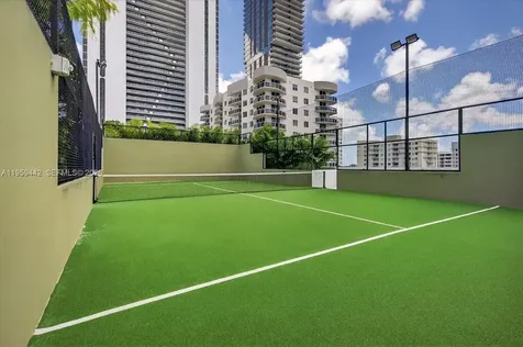 700 NE 24 Miami FL 33137