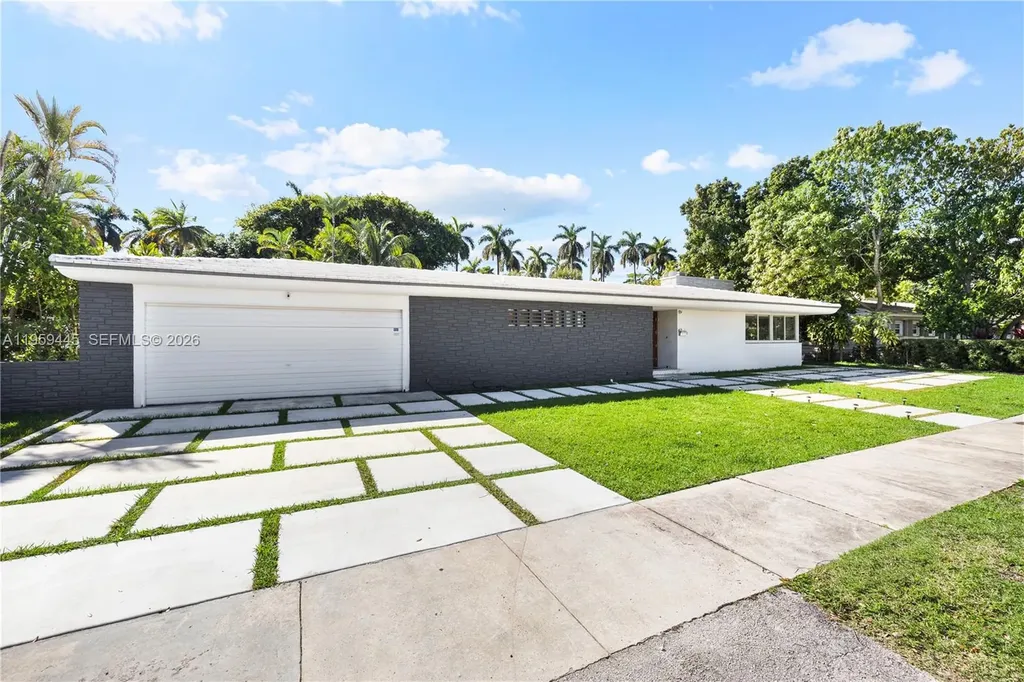 1040 NE 86th Street Miami FL 33138