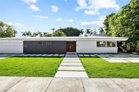 1040 NE 86th Street Miami FL 33138