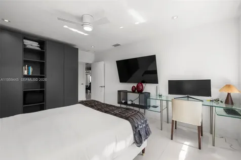 1040 NE 86th Street Miami FL 33138