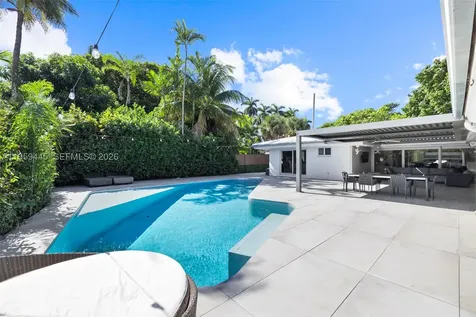 1040 NE 86th Street Miami FL 33138