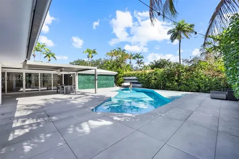 1040 NE 86th Street Miami FL 33138