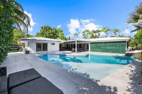 1040 NE 86th Street Miami FL 33138