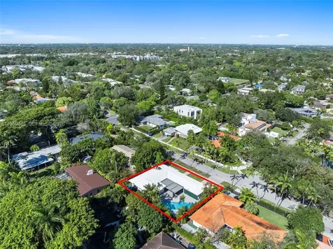 1040 NE 86th Street Miami FL 33138