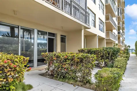 11111 Biscayne Boulevard Miami FL 33181