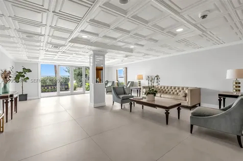 11111 Biscayne Boulevard Miami FL 33181