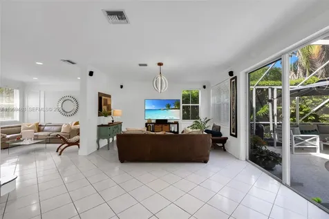 636 Vista Meadows Drive Weston FL 33327