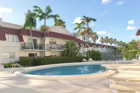 6707 N Kendall Drive Pinecrest FL 33156