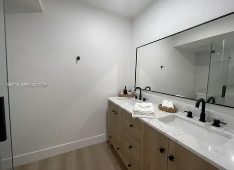 5100 SW 90th Avenue Cooper City FL 33328