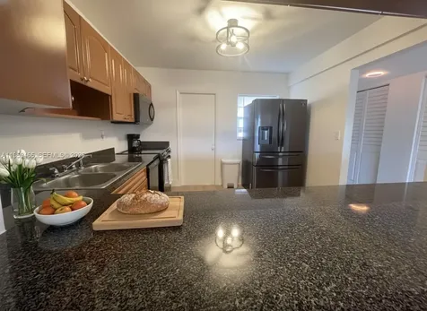 5100 SW 90th Avenue Cooper City FL 33328