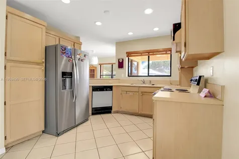 1801 NW 120th Terrace Pembroke Pines FL 33026