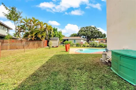 1801 NW 120th Terrace Pembroke Pines FL 33026