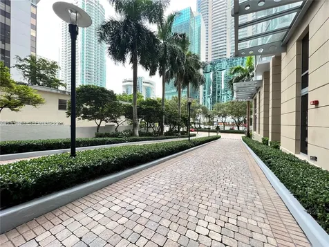 1060 Brickell Avenue Miami FL 33131