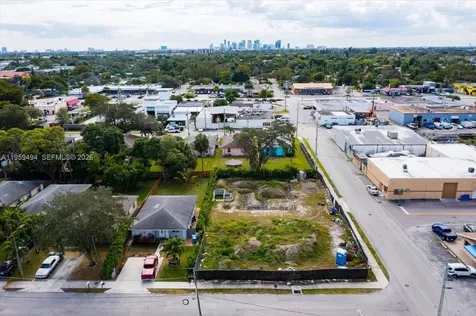 3250 NE 3rd Avenue Oakland Park FL 33334