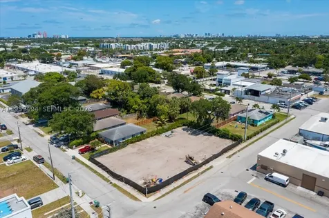 3250 NE 3rd Avenue Oakland Park FL 33334