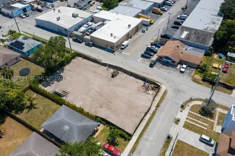 3250 NE 3rd Avenue Oakland Park FL 33334