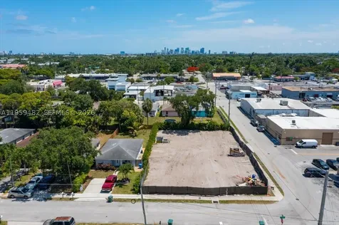 3210 NE 3rd Avenue Oakland Park FL 33334