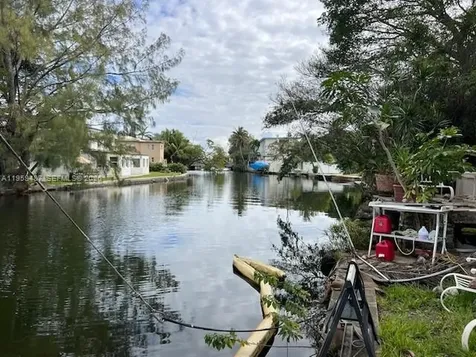 7715 NE 5th Avenue Miami FL 33138