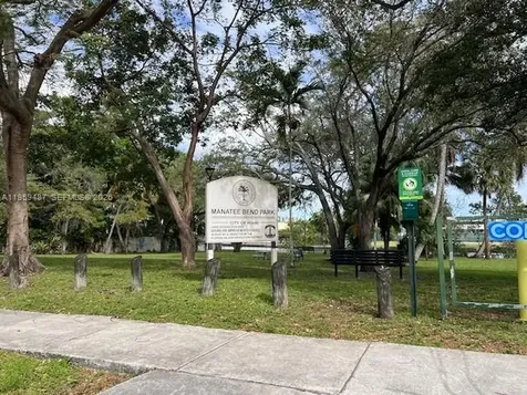 7715 NE 5th Avenue Miami FL 33138