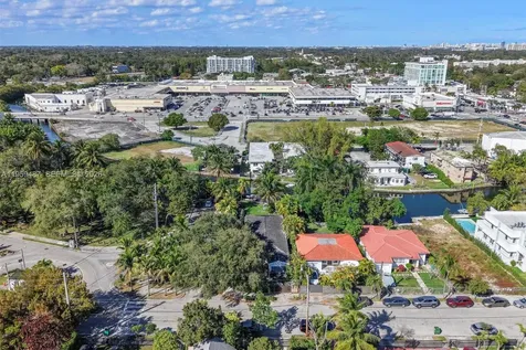 7715 NE 5th Avenue Miami FL 33138