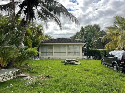 7715 NE 5th Avenue Miami FL 33138