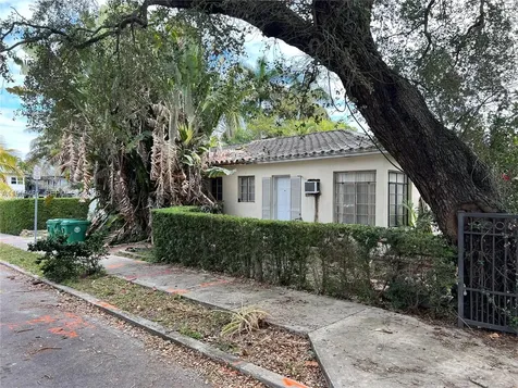 7715 NE 5th Avenue Miami FL 33138