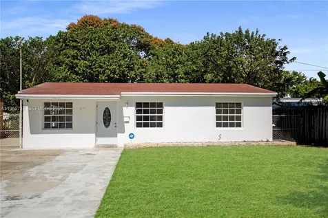 2311 Fletcher Street Hollywood FL 33020