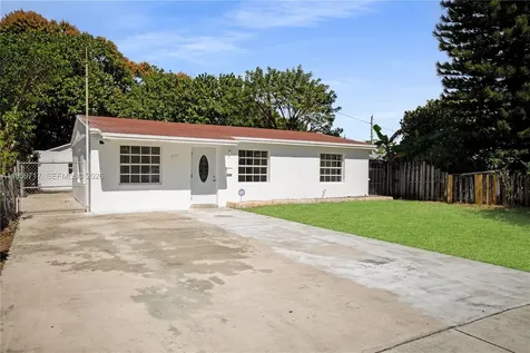2311 Fletcher Street Hollywood FL 33020