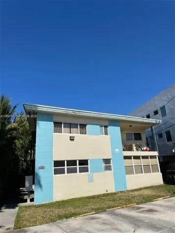 2121 Biarritz Drive Miami Beach FL 33141